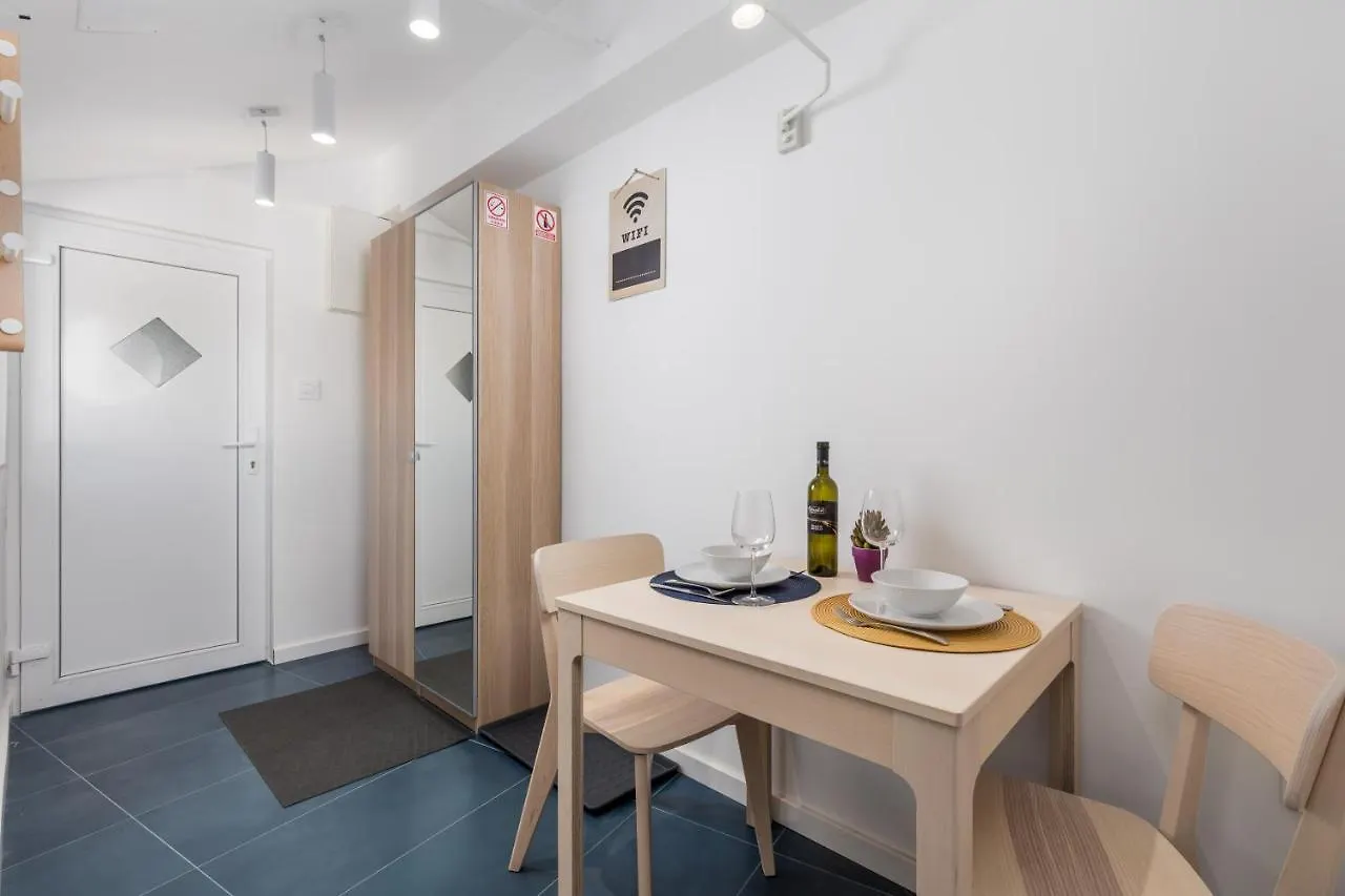 Apartment Artemis Rijeka Croatia